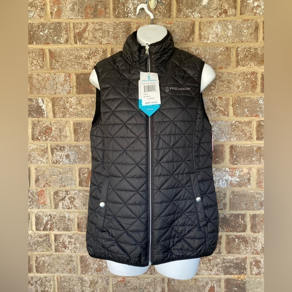 Free country black quilted fur reversible vest Size Small New With Tags